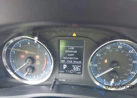 2018 Toyota Corolla Le z USA, uszkodzony, nr VIN 2T1BURHE2JC050391